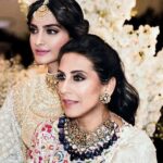 Sonam Kapoor Instagram - Happy Happy Birthday Mama, love you the most. Nothing beats your hug, sitting in your lap and surrounded by your love and care. I will forever feel like a child in your presence and I’m so grateful for that. Love you mama. #bestnani #bestdogmom #bestmom #supermom #spiritualgangster #hostesswiththemostess #wifegoals #momgoals Anil Kapoors House, Juhu, Mumbai