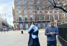 Sonam Kapoor Instagram - Spring is coming….. @anandahuja #vayusparents #everydayphenomenal Notting Hill