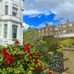 Sonam Kapoor Instagram - Spring is coming….. @anandahuja #vayusparents #everydayphenomenal Notting Hill