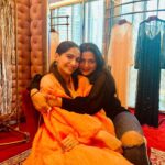 Sonam Kapoor Instagram - Happy happy birthday nehuuu! Love you lots and lots! This is going to be our best year ever! 🎂