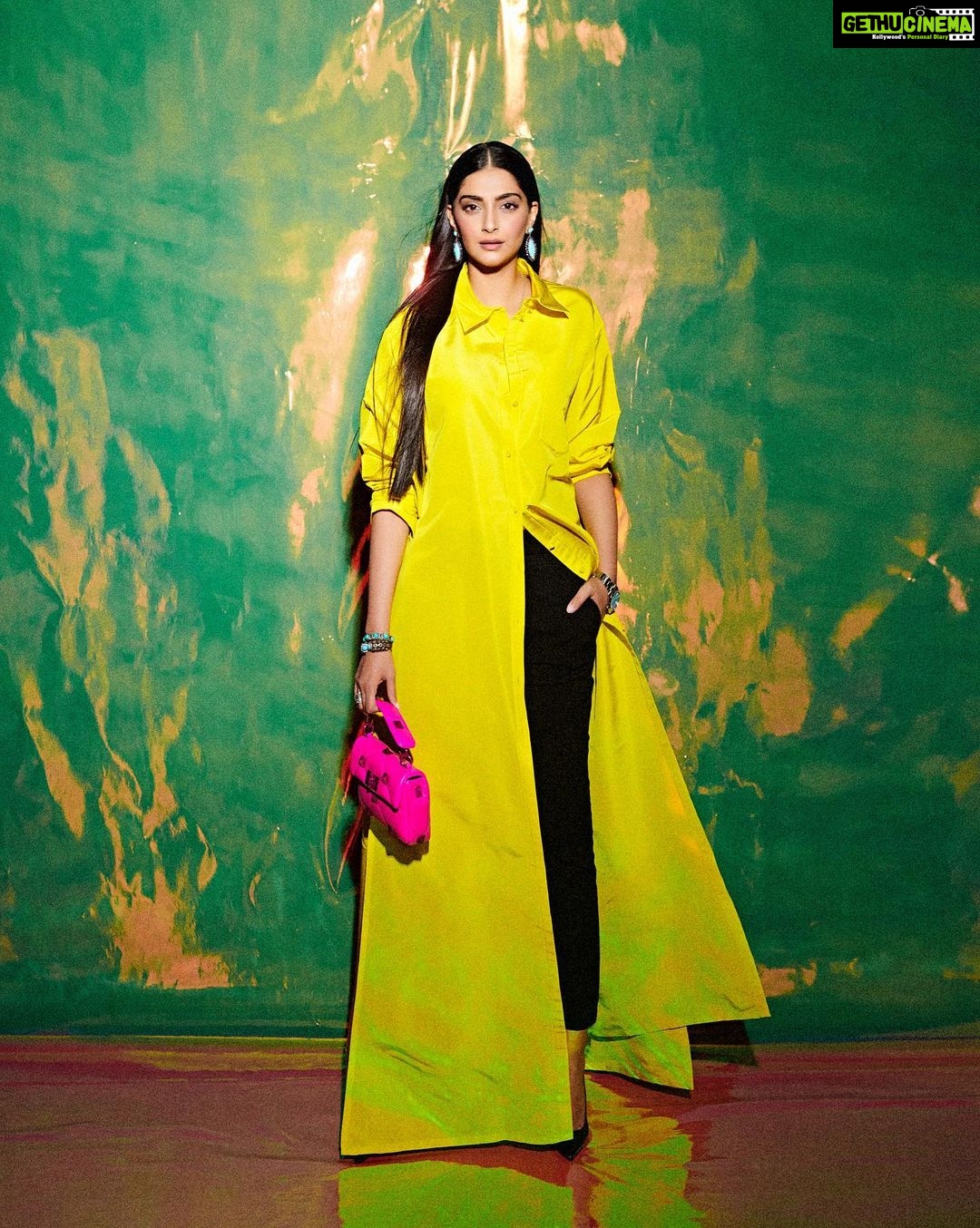 Sonam Kapoor Instagram - I never wish to be easily defined. I’d rather float over other people’s minds as something strictly fluid and non-perceivable; more like a transparent, paradoxically iridescent creature rather than an actual person. Franz Kafka #iridescent Shirt and purse : @maisonvalentino Jewels : @amrapalijewels Shoes : @louboutinworld Images: @vaishnavpraveen @thehouseofpixels Make up and hair : @namratasoni Styling : @abhilashatd Managed by : @neeha7