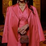Sonam Kapoor Instagram - Get an insider's insight on the unveiling of #DiorFall23 by @MariaGraziaChiuri in the company of @SonamKapoor. The actress takes us through her show day, uncovering the savoir-faire of the @Chanakya.In ateliers and even trying her hand at some block printing. She joins artists Madhvi and Manu Parekh to discover how the House previously commissioned @Chanakya.School students to interpret their works as large-scale embroideries. Then it's finally time to attend the show at the Gateway of India, where, in her pink ensemble from the collection, she is overwhelmed by the experience.  © Video: @Dnl.Darmon  Photo: @Thomas_Chene A special thanks to @MaharashtraTourismOfficial The Gateway of India, Mumbai