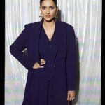 Sonam Kapoor Instagram - "You gotta have style. It helps you get down the stairs. It helps you get up in the morning. It’s a way of life." — Diana Vreeland Outfit : @antithesis.in (custom) Bag : Vintage Earrings : @isharya (custom) Ring : @tarafinejewellery Boots : @stuartweitzman Beauty : @namratasoni Photography : @thehouseofpixels @vaishnavpraveen Styling : @rheakapoor @manishamelwani @sanyakapoor Styling intern : @kasliwalriddhi @sudarshana.darnal #purple #melatonin #vickszzzquilnatura #customdress #aubergine