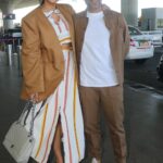 Sonam Kapoor Instagram - ✈️ to Delhi with my baby @anandahuja in All @bhaane #allbhaaneallday #bhaaneonconverse #delhidiaries #everydayphenomenal 🎥 @varindertchawla 📸 @viralbhayani India