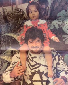 Sonam Kapoor Instagram - Happy happy birthday to the best dad in the whole world. I love you . You’re the greatest and the best. Everything you do you do for us, everyone should be this blessed. Love you Daddy So proud to be your daughter. @anilskapoor #blessedwiththebest #girldad #24122022 #christmaseve 24 Dec 2022