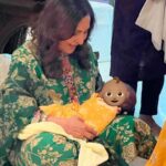 Sonam Kapoor Instagram - Happy Happy birthday to the best mom in law in the world.. thank you for being the classiest, chicest and kindest. Also for bringing up @anandahuja and @ase_msb so beautifully.. I hope I can learn from you so Vayu turns out as kind, aware, progressive loving and evolved as your boys who really actually are the best of men! what an amazing example you’ve set mom. Love you! India