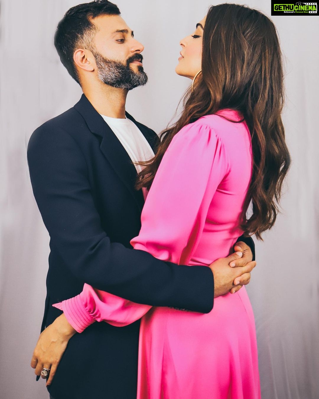 Sonam Kapoor - 809.6K Likes - It’s our Anniversary! Everyday I thank my stars that I got you as my life partner and soulmate. Thank you for the best best 7 years of my life. Filled with laughter, passion, long conversations, music, travel , long drives and most importantly bringing up our beautiful Vayu. Love you my jaan.. I’ll forever be your girlfriend, best friend and wife, Everyday with you is truly phenomenal! 💫 #everydayphenomenal #vayusparents @anandahuja