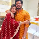 Sonarika Bhadoria Instagram - Happiest birthday to my first and forever bff @harshbhadoria23 I love you more than you’ll ever know. 👩‍👦♥️🧿