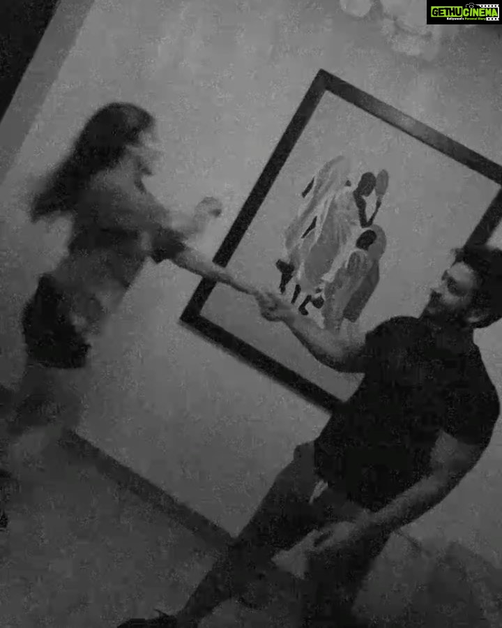 Sonarika Bhadoria Instagram - Happiest Birthday to the Love of my life ♥️♾️🧿 @vikas__parashar