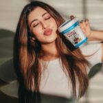 Sonarika Bhadoria Instagram - @myfitness peanut butter hai mera guilt-free snacking partner 🍫🥜💪🏼 Iska har bite hai itna tasty ki aap bhul jaayengey ki ye healthy bhi hai 🤤🤤 Order karein aaj hi at www.myfitness.in 🛒 #Ad #MyFitness #MyFitnessPeanutButter #PeanutButter #ChocolatePeanutButter #HighProtein #HealthySnacking #healthkatastypartner