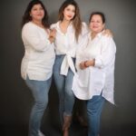 Sonarika Bhadoria Instagram - सबकुछ #gratefulheart #luckiestgirlintheworld 🌍🫀♾️🧿🪬✨
