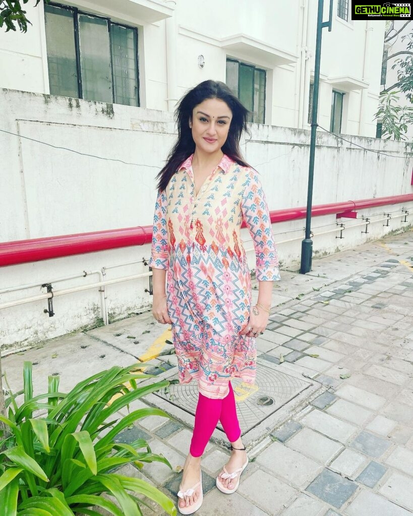 Sonia Agarwal Instagram - #morningshoot #shootmode #soniaagarwal #sa ❤️