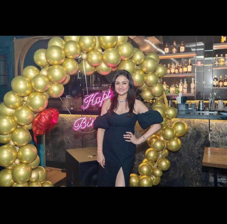 Sonia Agarwal Instagram - Thank you all for your lovely wishes ..had a wonderful and memorable one ..thanks @sos.chennai for the amazing birthday arrangements …means a lot ..lots of love❤️ #latepost #birthday2023 #love #gratitude