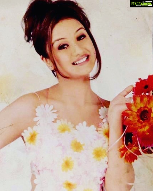 Sonia Agarwal Instagram - My first portfolio ❤️ #throwback #memories #mumbaidays #soniaagarwal #sa
