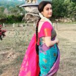Sonia Agarwal Instagram - #soniaagarwal #saree #sa #lovemyjob #shootdiaries ❤️