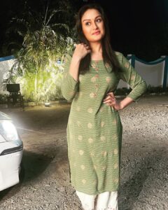 Sonia Agarwal Instagram - #shootmode #random #soniaagarwal #sa ❤️