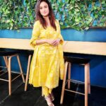Sonia Agarwal Instagram - #random #yellow #soniaagarwal #sa ❤️