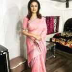 Sonia Agarwal Instagram - #soniaagarwal #shootmode #sareelove #sa ❤️. Makeup- @bridal_makeup_siva