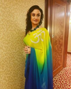 Sonia Agarwal Instagram - #soniaagarwal #sa #showtime #kl #malaysia ❤️ Makeup and hair @brriyanjohn.official Outfit @satyapaulindia