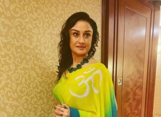 Sonia Agarwal Instagram - #soniaagarwal #sa #showtime #kl #malaysia ❤️ Makeup and hair @brriyanjohn.official Outfit @satyapaulindia