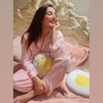 Sonia Mann Instagram - Goodnight 🌙🍬🍭🌝🧚‍♀️👼