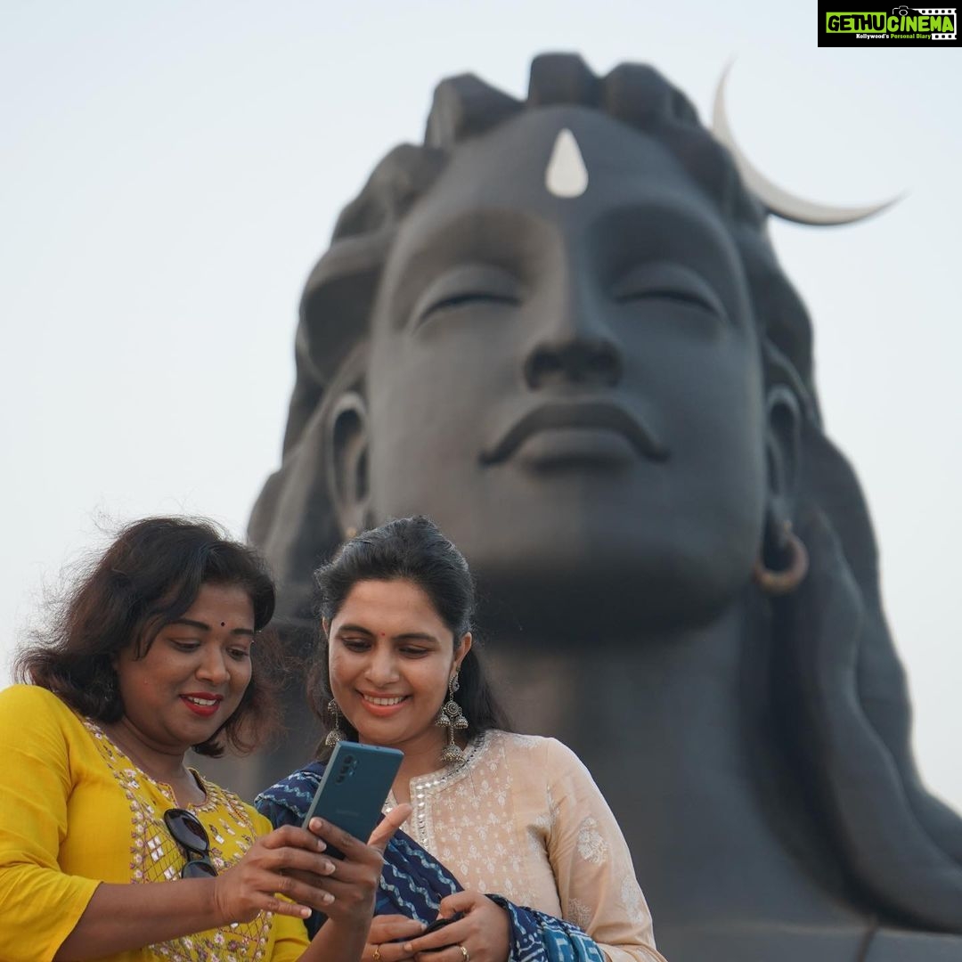 Sonu Gowda - 47.1K Likes - Karma means you are makers of your life..
First trip of the year.. must say it was mesmerising.. enjoyed every bit of the moment.. first time cousin girls trip❤️