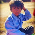 Sonu Gowda Instagram - Conversation with these locals in Himachal Pradesh n Amritsar ❤️ I love clicking portraits, here are few pics.. I’m not there it’s just my passion out here.. Himachal Pradesh Beauty of Nature