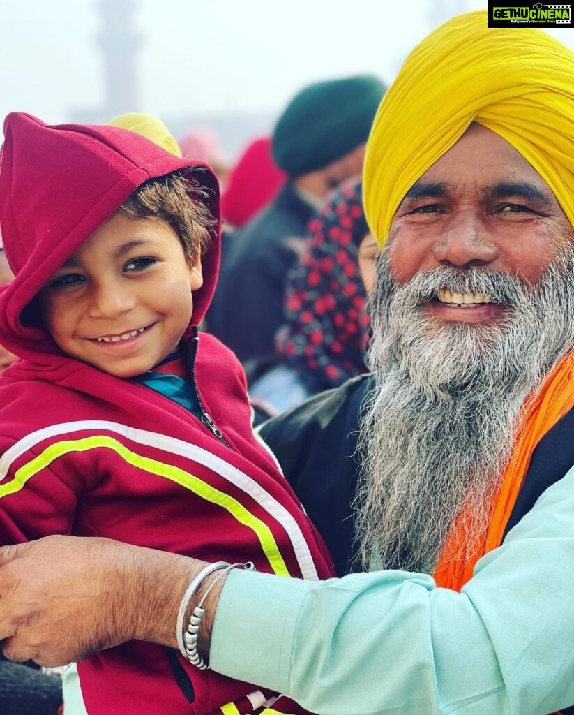 Sonu Gowda Instagram - Conversation with these locals in Himachal Pradesh n Amritsar ❤️ I love clicking portraits, here are few pics.. I’m not there it’s just my passion out here.. Himachal Pradesh Beauty of Nature