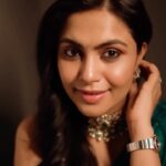 Sonu Gowda Instagram - Looking for the perfect piece of jewellery? Use the exclusive ‘SONU10’ code to shop the finest collection and save big! Hurry, don’t miss out on this limited time offer. Happy askhaya tritiya 🤗🤗 Pic- @connectwithshutterup Outfit- @vastram__studio MUH- @artistry_by_teju