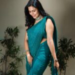Sonu Gowda Instagram - The expert in anything was once a beginner🤗 Saree/blouse- @vastram__studio Jewellery- @sri_ganesh_sadashivnagar Makeup- @artistry_by_teju Hair- @hairartistry_by_roopa Clicked- @connectwithshutterup Bangalore, India