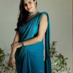 Sonu Gowda Instagram - The expert in anything was once a beginner🤗 Saree/blouse- @vastram__studio Jewellery- @sri_ganesh_sadashivnagar Makeup- @artistry_by_teju Hair- @hairartistry_by_roopa Clicked- @connectwithshutterup Bangalore, India