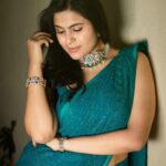 Sonu Gowda Instagram - The expert in anything was once a beginner🤗 Saree/blouse- @vastram__studio Jewellery- @sri_ganesh_sadashivnagar Makeup- @artistry_by_teju Hair- @hairartistry_by_roopa Clicked- @connectwithshutterup Bangalore, India