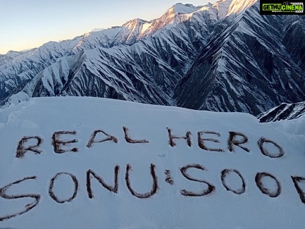Sonu Sood Instagram - Somewhere in Himalayas. These pictures made my day ❤️. Humbled 🙏 My Inspiration…Indian Army🇮🇳 #indianarmy #himalayas