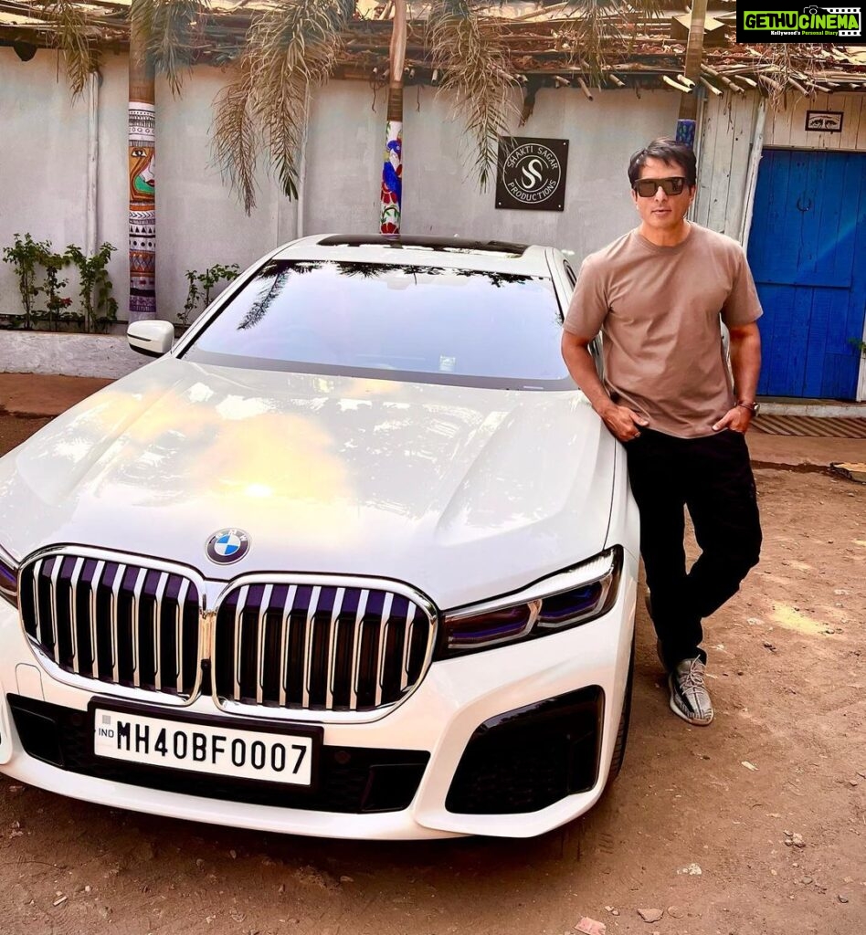 Sonu Sood Instagram - “Are you ready to Drift, Rock, Eat and Repeat? Well then head over to Joytown at JLN stadium on the 10th and 11th of December for a one of a kind experience by BMW. Have a great time Delhi! @bmwindia_official