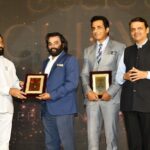 Sonu Sood Instagram - Thank you Society for honouring me with “Nations Pride” Award 🥇 @dhamankarashok @ublood_com @bharat_reshma #societyachieversawards2022 #jagdeeshbabu jai yelliminchili @mieknathshinde @devendra_fadnavis sir 🙏