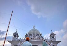 Sonu Sood Instagram - Beautiful first day for ‘Fateh’ 🙏❤️ @sonu_sood @jyot10 @vaibhavmisra23 @zeestudiosofficial @shaktisagarprod @shaanmu @marcepedrozo @sam_debroy @gopikagulwadi