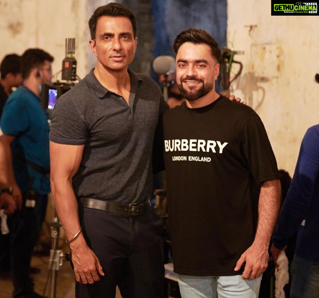 Sonu Sood Instagram - “FATEH”🖤 @mdshami.11 @rashid.khan19