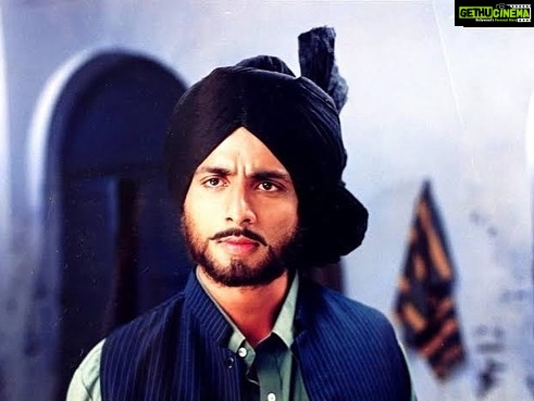 Sonu Sood Instagram - 23rd March. #martyrsday Remembering the sacrifices made by Bhagat singh, Rajguru and Sukhdev. I was fortunate to play the role of Bhagat Singh in my debut film Shaeed-E-Azam.