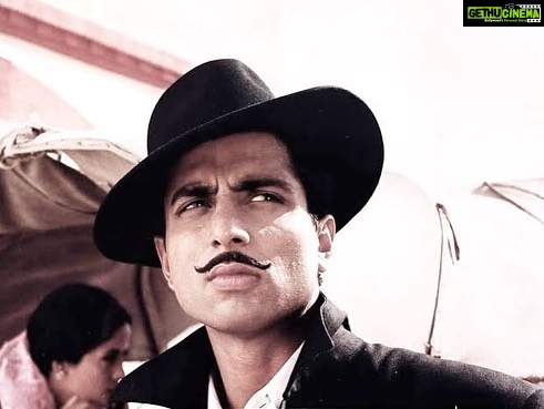 Sonu Sood Instagram - 23rd March. #martyrsday Remembering the sacrifices made by Bhagat singh, Rajguru and Sukhdev. I was fortunate to play the role of Bhagat Singh in my debut film Shaeed-E-Azam.