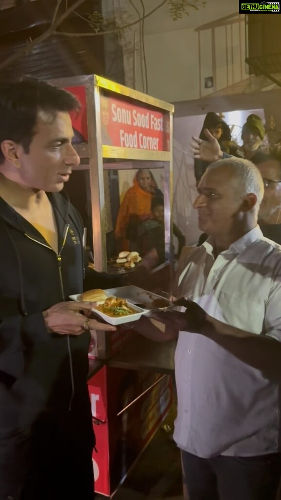Sonu Sood Instagram - During covid days Balraj ji had opened a fast food corner in Jaipur on my name and I had promised to visit him someday. After 2 years I had the privilege of visiting his place. Balraj ji was pure love ❤️ May he open his five star hotel soon ❤️
