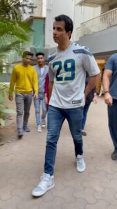 Sonu Sood Instagram - Bringing in my 2023 with the people I love❤️ I promise to give my best to change as many as lives I can till my last breath. May their miseries end soon 🤞 Come and be a part of my journey in bringing those smiles back. 🇮🇳 @sood_charity_foundation @malvika_sachar