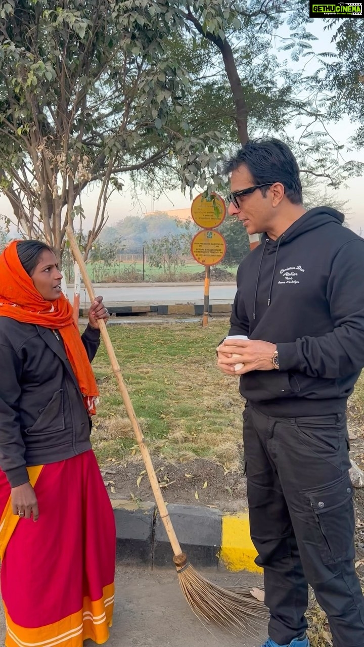 Sonu Sood Instagram - Indore was declared the cleanest city in India for the 6th time. It’s only because the people of Indore also put their efforts to keep the city clean. Why can’t we all do? I feel every citizen of this country should do their bit to make their city the cleanest. #swatchbharat