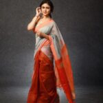 Sony Charishta Instagram - #🧡 . . . . . . . . . @rakeshprat #sonycharishtafanc #sonycharishtafanc #memes #mull #bollywoodstyle #kollywoodactress #tamilactress #followforfollowback #instagram #explorepage✨ #explorepage #exploremore #explore #mull