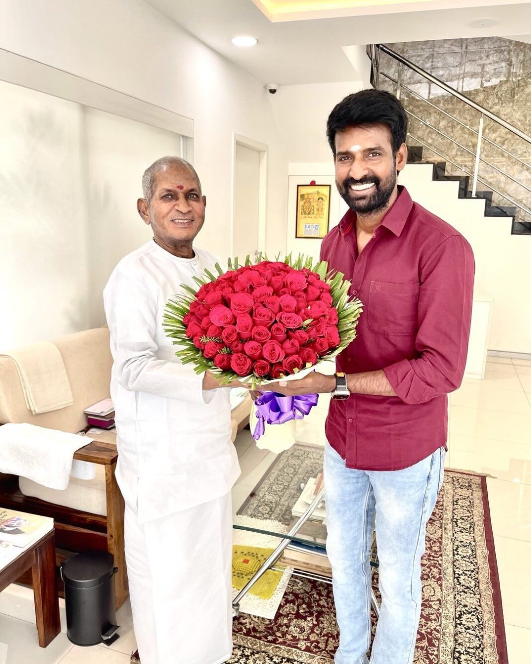 Soori Instagram - சற்று நேரமுன்பு..
Soori Instagram - சற்று நேரமுன்பு..