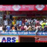 Soori Instagram - சுத்தி ஆயிரம் பேரு இருந்தாலும் குத்தி கூறு போடுறாம் பாரு அவந்தான் நம்ம புரூஸ்லி🐂 ஆயிரம் வருஷம் ஆனாலும் ஆர்வம் குறையாம நம்ம மண்ணோட பெருமைய, பண்பாட்ட கட்டி காக்குற காளையர்களுக்கும் ,காளைகளுக்கும் நம்ம தமிழ் மண்ணுக்கும் மக்களுக்கும் கரும்புபோல இனிப்பான வாழ்க்கை அமைய ஆத்தா மீனாட்சிய வேண்டிக்கிறேன்!!!