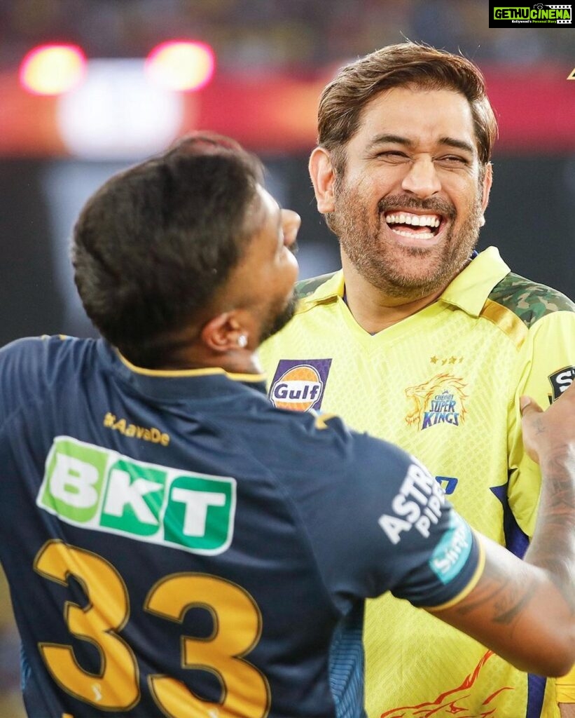 Sophie Choudry Instagram - What an absolutely EPIC IPL Final!!! Two of the best teams, two of the best captains and two of the best guys leading a bunch of incredibly talented players!!! Mahi and Hardik you are both so special!! Everyone played with such heart!! Huge congrats CSK ; Jaduuu you beauty, Rahane, Conway, Dube, all of you!! And GT cannot wait to see you back next year!! Truly Insane talent!!! And looks like Mahi will be back for another too❤️🤞🏼🤞🏼 #ipl #ipl2023 #iplfinal #csk #chennaisuperkings #gt #gujarattitans #mahi #dhoni #hardikpandya Pic credits to the respective teams