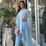 Sophie Choudry Instagram - Eid Mubarak everyone! May you and your loved ones be blessed with health, happiness, peace & prosperity❤️🌙🤲🏼 #eidmubarak #eidulfitr #eidoutfit