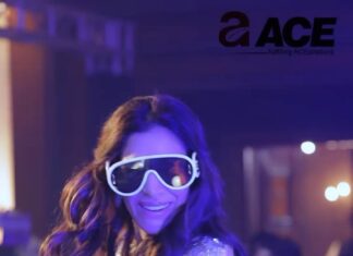 Sophie Choudry Instagram - Had the best time performing for the launch of @acegroupofficial ‘s new project! Such a fun crowd & a crazy gig! Maaza aagaya 🥳🤩🔥 @ajaychoudharay #sophielive #giglife #performer #gorihai #ekpardesimeradillegaya #sophiechoudry HMU @harryrajput64 🎥 @denyrajput