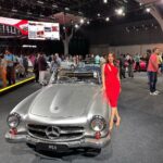 Sophie Choudry Instagram - It’s not everyday that you get to host the launch of the brand new AMG SL-55!! Such a privilege to witness this beauty & all the vintage models on the ramp! Thank you @mercedesbenzind , Santosh & Lance..This was special🤩🚘❤️ #mercedesbenz #amg #sl55 #giglife #host #cargram #vintagecar #vintagemercedes #carenthusiast #sophiechoudry
