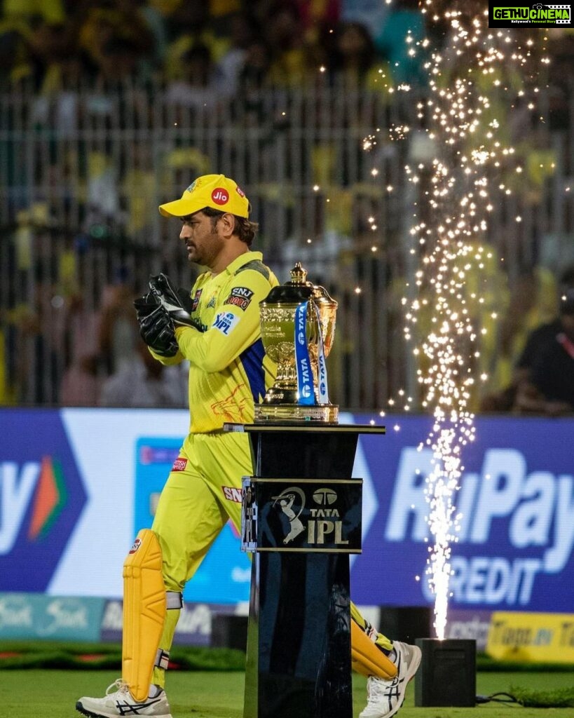Sophie Choudry Instagram - What an absolutely EPIC IPL Final!!! Two of the best teams, two of the best captains and two of the best guys leading a bunch of incredibly talented players!!! Mahi and Hardik you are both so special!! Everyone played with such heart!! Huge congrats CSK ; Jaduuu you beauty, Rahane, Conway, Dube, all of you!! And GT cannot wait to see you back next year!! Truly Insane talent!!! And looks like Mahi will be back for another too❤️🤞🏼🤞🏼 #ipl #ipl2023 #iplfinal #csk #chennaisuperkings #gt #gujarattitans #mahi #dhoni #hardikpandya Pic credits to the respective teams